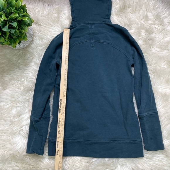 Lululemon To You Tunic 2 - Picture 9 of 9